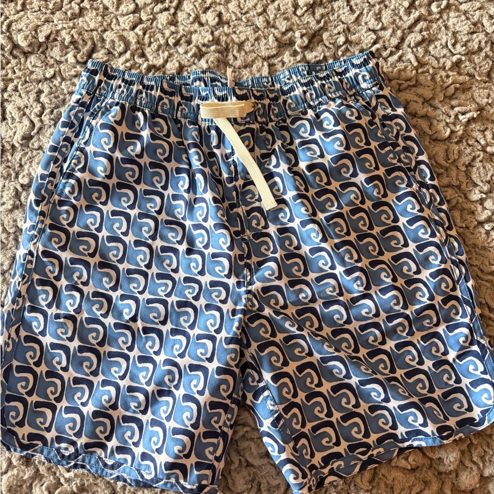 **🌊 For Sale: Fair Harbor Swim Trunks Set - Like New! 🌞**